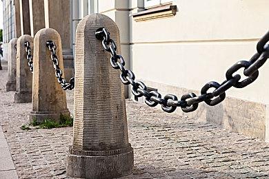 《电锯糖心：重制版》战斗系统升级 画面效果更好